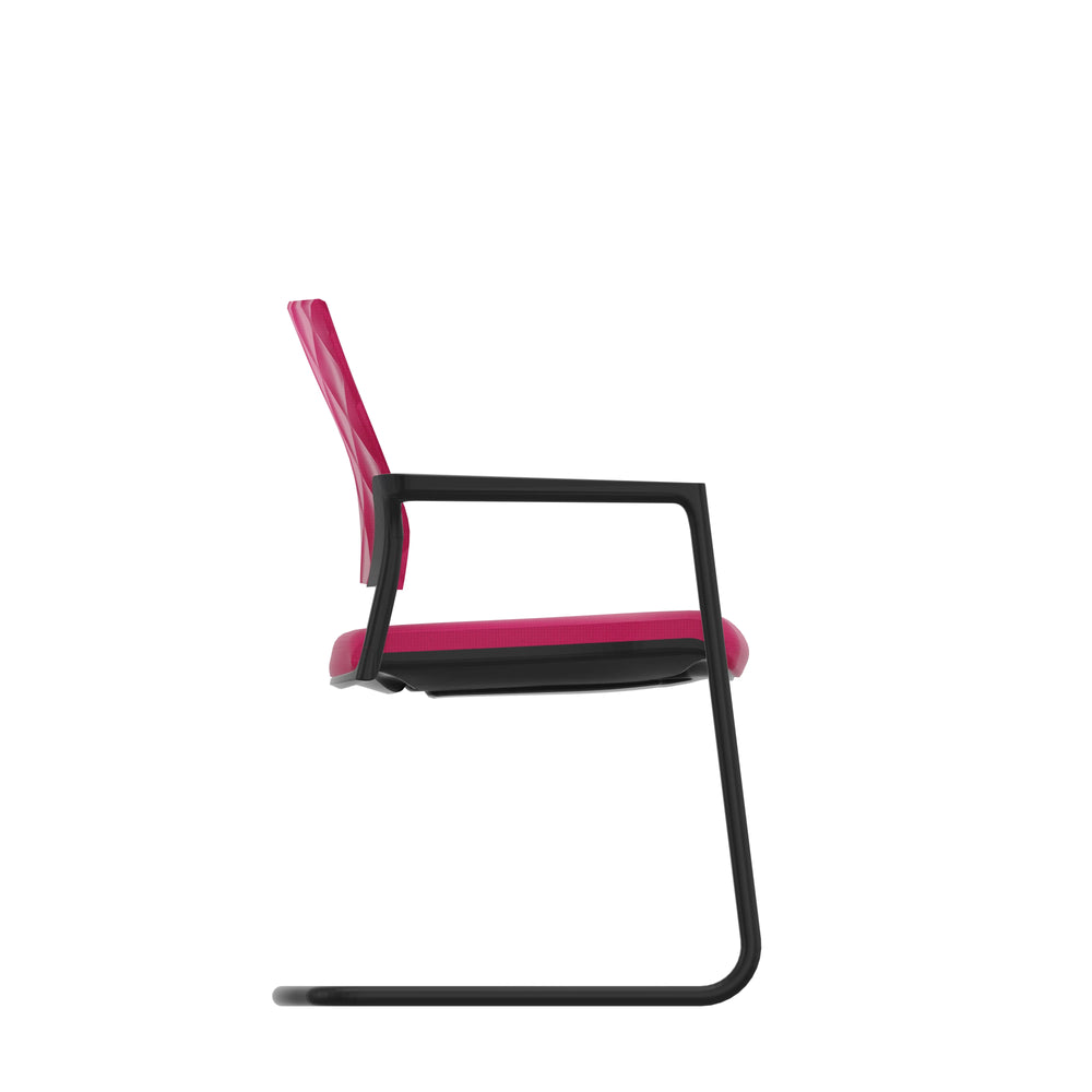 Klöber Mera Diamond - ein Schwingstuhl mit Armlehne in Seitenansicht