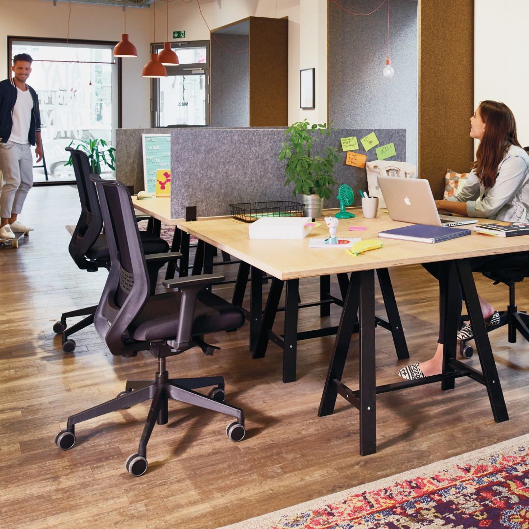 Trendoffice Drehstuhl to-sync work mesh mit hoher Netz-Rückenlehne