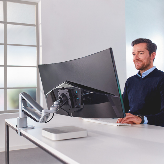 Novus Monitortragarm Clu Plus C mit Tischbefestigung für Bildschirme bis ca. 50" / 15 kg