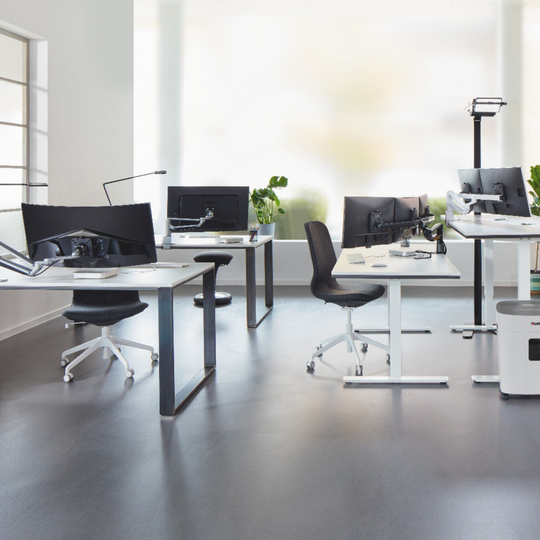 Novus Doppel-Monitortragarm Clu Plus X2 bis 27" optional mit Laptophalterung
