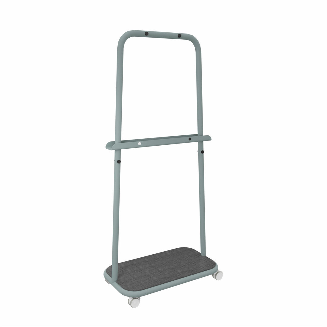 Workwell Sedus se lab rack mit der Gestellfarbe fjordgruen, Boden Filz anthrazit mit Rollen.